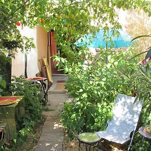 joli-studio-avec-jardinet.fr-provencehotel.com/